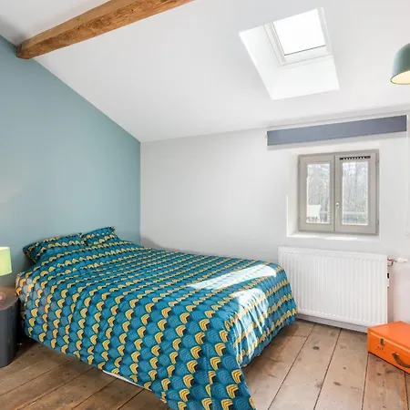Bambou - Old And Charming House