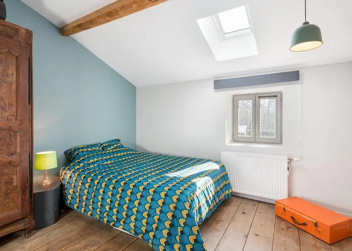 Bambou - Old And Charming House